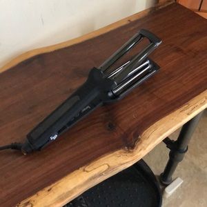 L’ange le Waver. Practically brand new.